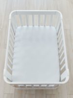 Happy Baby Трикотажная простыня на резинке White 100×70см — изображение 4