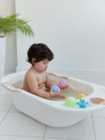 Happy Baby Ванночка для купания с горкой Bath Comfort Warm Grey — изображение 7