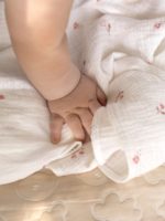 Perina Комплект муслиновых пеленок лето розовый/мокко 130х110см — изображение 5