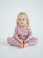 Oops Mommy Комплект (футболка,джоггеры) лиловый — изображение 3