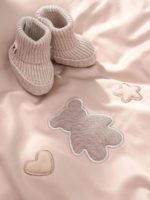 Perina Комплект постельных принадлежностей Teddy Sateen Collection бежевый 120х60 см — изображение 4