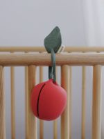 Oli&Carol Контейнер для пустышки Pepa the Apple — изображение 3