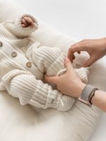 Mimibaby Комплект (комбинезон с капюшоном, шапочка, пинетки) молочный — изображение 4