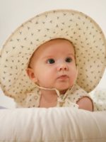 Loomknits Панама из муслина молочная в цветочек