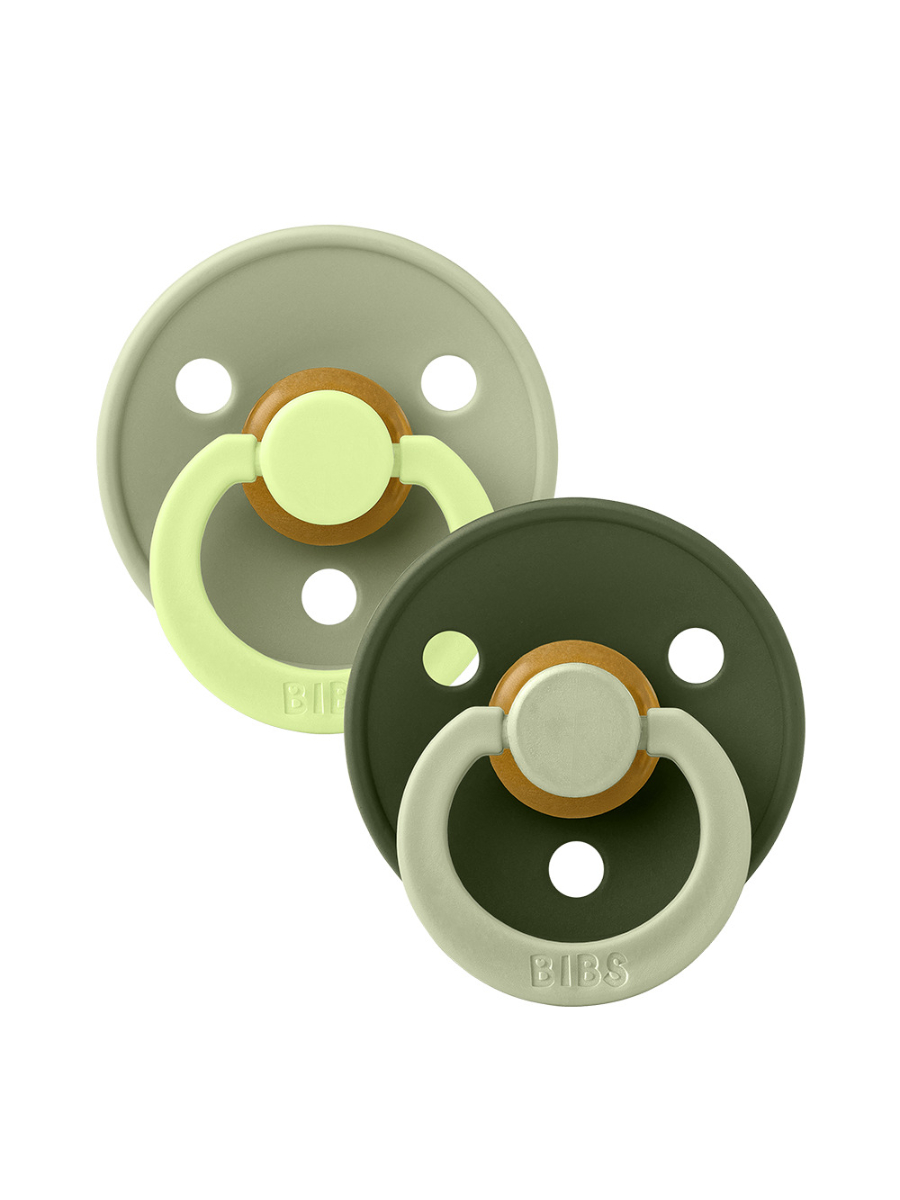 STUDIO Colour 2 Pack Fusion Sage Hunter Green Mix BIBS Набор из 2-х пустышек Studio Colour Fusion Latex Sage/Hunter Green Mix 6-18 месяцев — изображение 1
