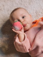Oli&Carol Набор тактильных мини-мячиков Veggie Salad Baby Sensory Balls — изображение 2