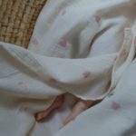 Наследник Выжанова Плед-пеленка из муслина сердечки розовый 110х110см