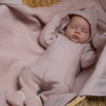 Наследник Выжанова Комбинезон из флиса с капюшоном пудра