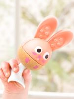 Hape Набор погремушек-прорезывателей Веселое трио — изображение 4