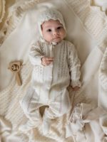 Наследник Выжанова Комплект Ажур (комбинезон, шапочка, пинетки, плед, пояс) натуральный — изображение 2