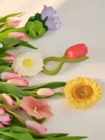 Oli&Carol Погремушка-прорезыватель Maria The Tulip Rattle Toy — изображение 5