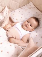Perina Комплект постельного белья Muslin планеты/латте 120х60см — изображение 9