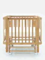 Antemi Комплект мебели с кроваткой Terra Light, комодом Fred, матрасом 100х70см и пеленальным столиком дерево — изображение 2